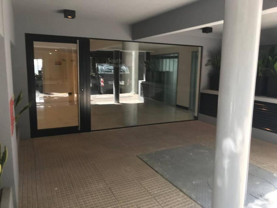 Suite In San Telmo Dormitorio En Suite Con Dos Banos Y Balcon A La Calle 부에노스아이레스 외부 사진
